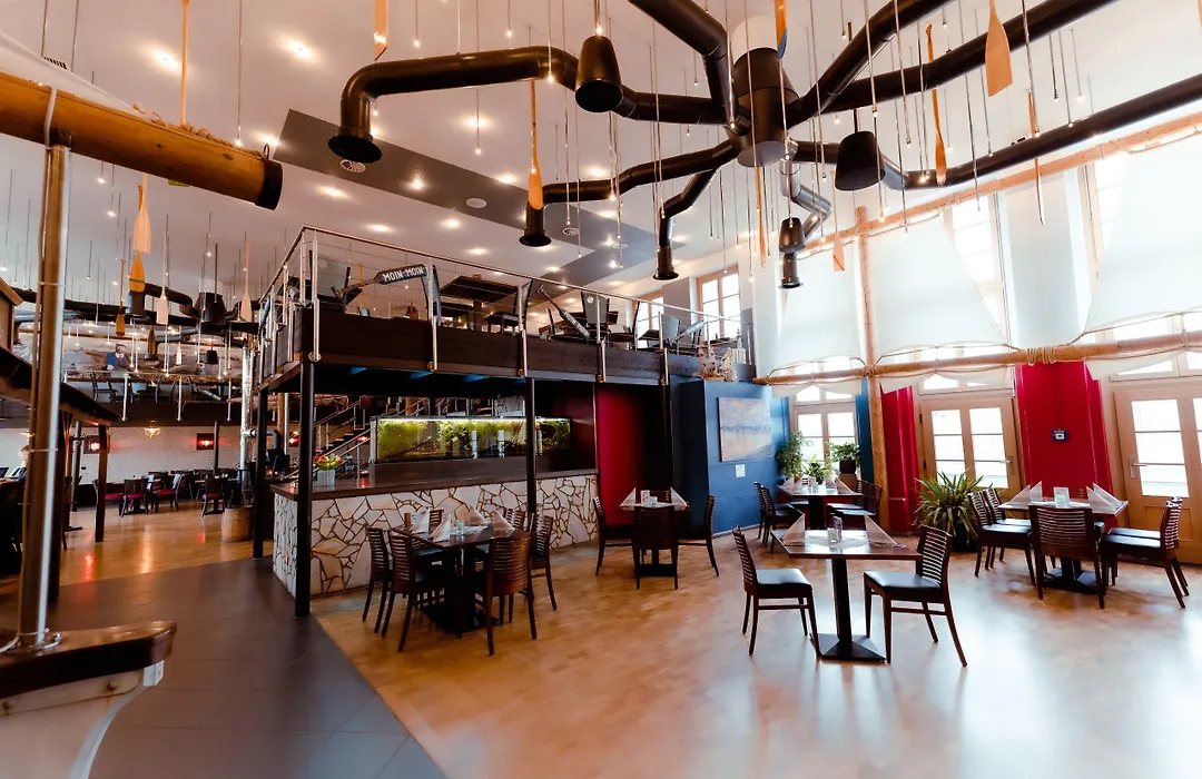 Restaurant und Pension Alberthafen-1